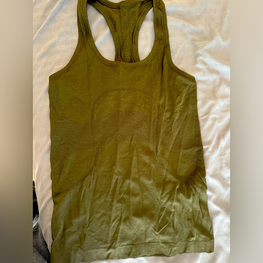 Lululemon Swiftly Tech Tank 2.0 *Hip Length*